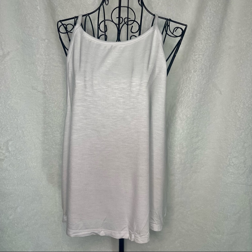 Dance & Marvel White Tank Top Size Medium NWOT